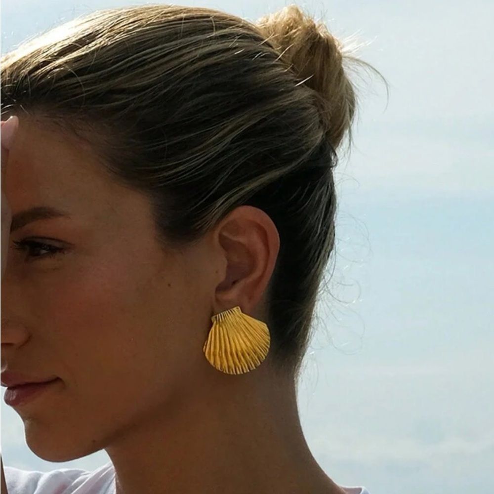 Aretes Shell